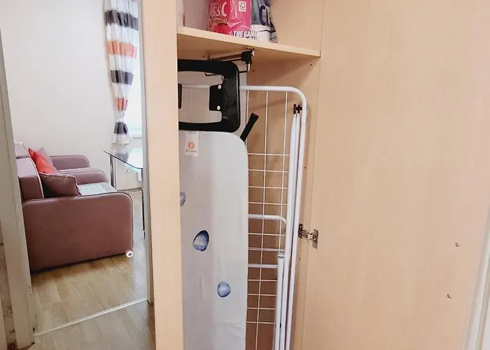 Romantic Spirit In Daire *